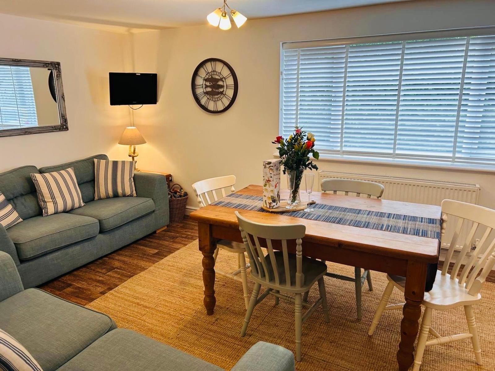 Y Bwthyn Apartment Bangor  Bagian luar foto